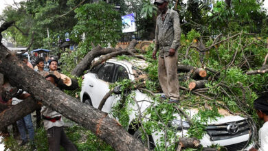 Uttar Pradesh Diterjang Badai Debu Dan Petir, 96 Orang Tewas Dalam Semalam