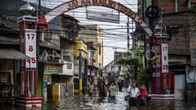 Pagi Cerah, Siang Terik, Sore Semarang Langsung Diguyur Hujan Hingga Dini Hari