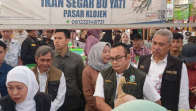Harga Bapok Mulai Bergejolak, Khofifah Minta Kepala Daerah Jatim Turun Ke Pasar