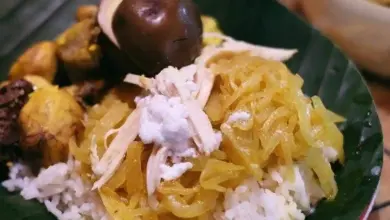 Solo Punya Tiga Jagoan Makan Malam, Dari Susu Segar Santai Sampai Sup Hangat
