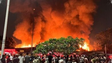 Ratusan Warga Kehilangan Tempat Tinggal, Api Kebon Kosong Diduga Berawal dari Korsleting Rumah Warga