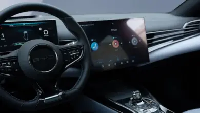 Kabin BYD Seal 2026 Dibuat Serba Terkoneksi, Layar Putar Dan Smartphone Key Jadi Pembeda Utama