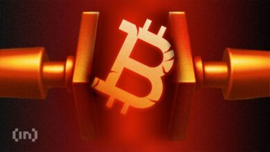 Tekanan Jual Makin Dalam, Bitcoin Mengincar Area $60.000 Di Tengah Likuidasi Besar