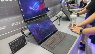 Dua Layar OLED 3K, Asus ROG Zephyrus Duo GX651 Siap Angkat Gaming dan Kerja Sekaligus