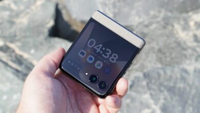 T-Mobile Bagi Motorola Razr (2026) Gratis, Promo Ini Hanya Masuk Akal Jika Anda Tambah Line