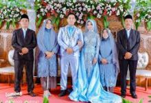 Topi Lebar Dan Blazer Putih, Gaya Nikah Dua Lipa Terlihat Sederhana Namun Sangat Elegan