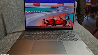 Laptop Tipis 14 Inci Lenovo Ini Tahan Hingga 23,3 Jam, Penyimpanannya Juga Fleksibel