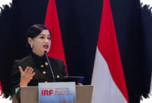 OJK Waspadai Tekanan Rupiah, Utang Valas Korporasi Bisa Menggerus Kemampuan Bayar Debitur