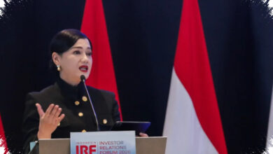OJK Waspadai Tekanan Rupiah, Utang Valas Korporasi Bisa Menggerus Kemampuan Bayar Debitur