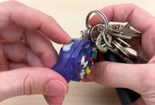 Dari Gantungan Kunci Biasa Menjadi Kontroler Mini, GameCube Ini Benar-Benar Bisa Dipakai Bermain